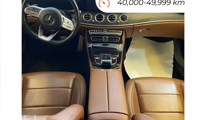 
								Mercedes-Benz E200 2019 full									