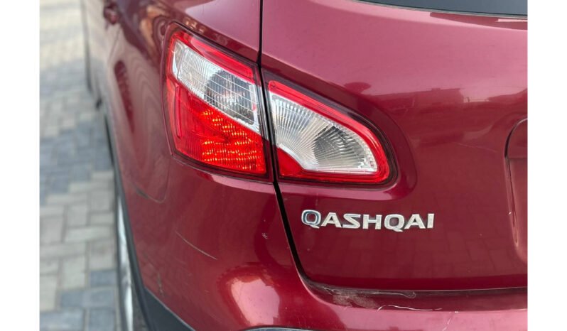 
								Nissan Qashqai 2013 full									