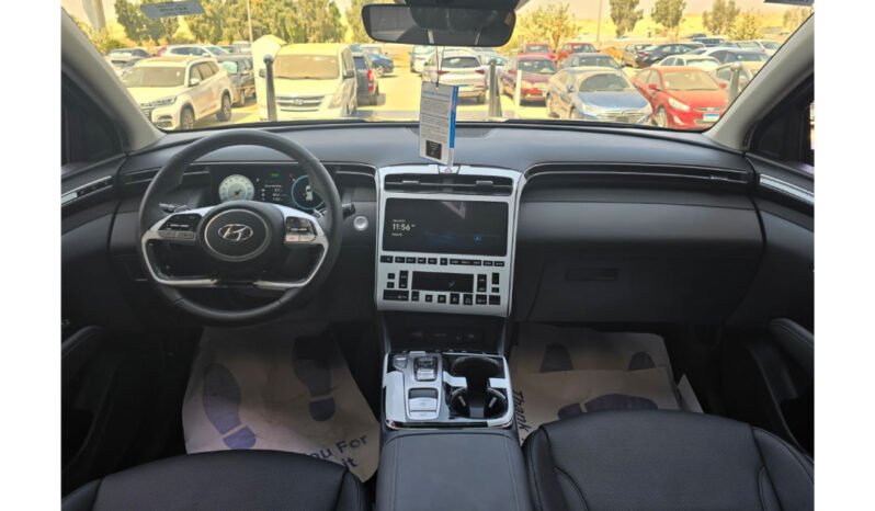 
								هيونداي توكسان NX4E 2024 كامل									