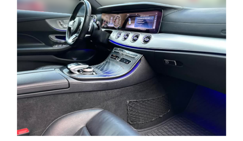 
								Mercedes E200 COUPE 2020 full									